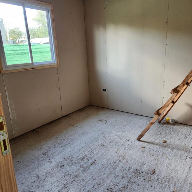 7B7B1049-3624-438F-93B6-49C44875775D